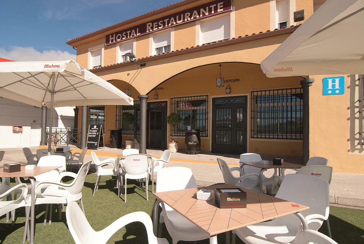 Hostal Los Batallones Torrejon de Velasco Exterior foto
